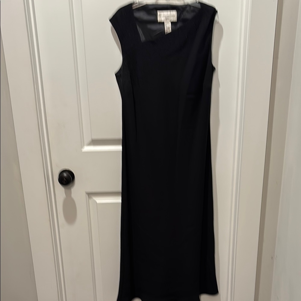 Evan Picone Black Ribbed Sheath Midi Dress